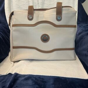 Delsey Paris Chatelet 2.0 Shoulder Tote